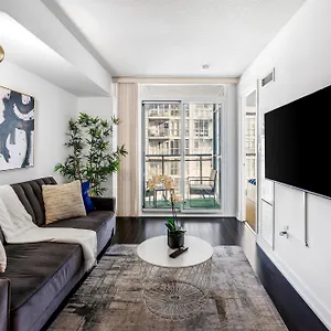  Apartment Upscale One Bedroom And Den With Parking