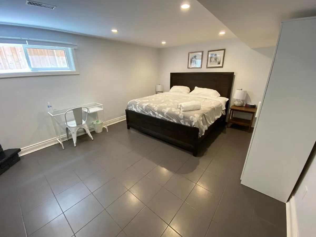 Yonge And Finch Subway !R Spacious & Stylish Prvt Bdr With Shared Bathroom location